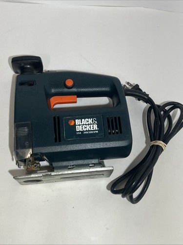 Black decker jig saw - &,